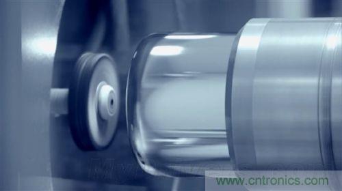 顛覆傳統(tǒng)設(shè)計，蘋果全新Mac Pro生產(chǎn)線探秘