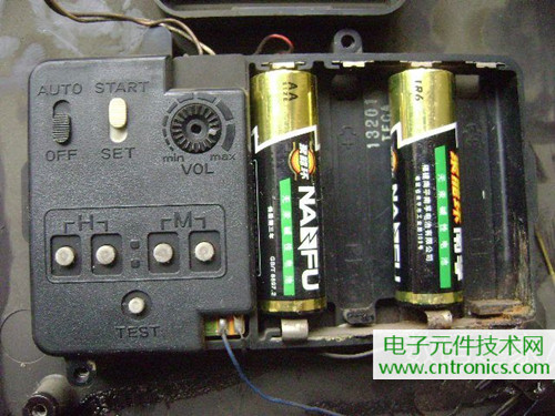 拆個(gè)老古董,日本精工石英電子掛鐘拆解