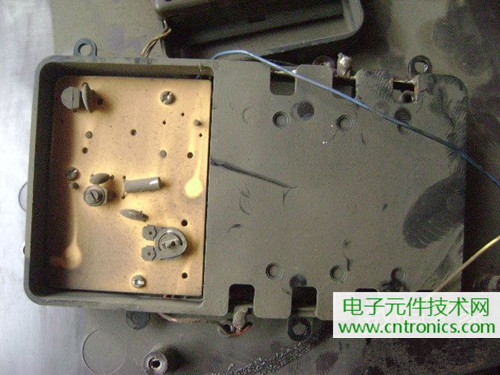 拆個(gè)老古董,日本精工石英電子掛鐘拆解