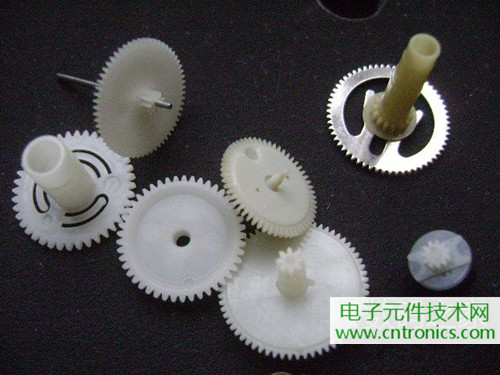 拆個(gè)老古董,日本精工石英電子掛鐘拆解