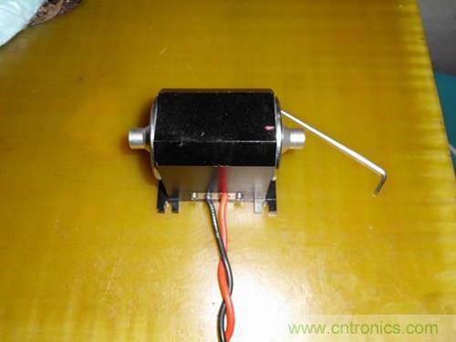 這貨一萬三？50W半導體激光模塊拆解