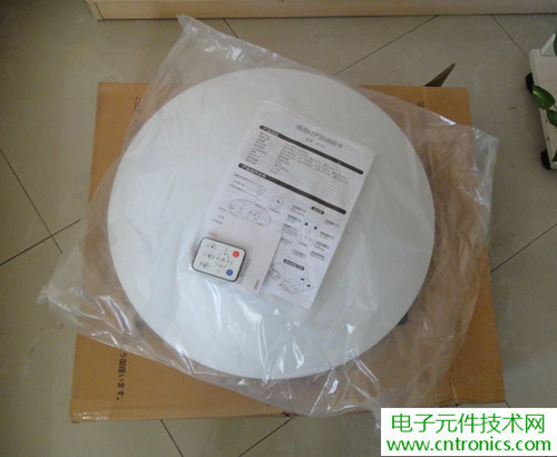 高端大氣上檔次!智能遙控調光LED吸頂燈拆解