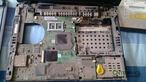 創(chuàng)意DIY：將筆記本大卸八塊做成臺(tái)式機(jī)！