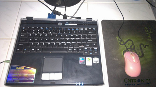 創(chuàng)意DIY：將筆記本大卸八塊做成臺(tái)式機(jī)！