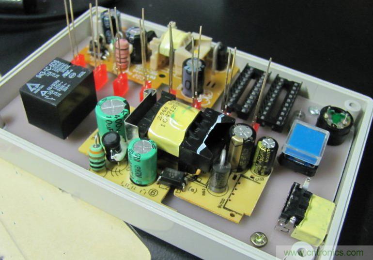 超強(qiáng)大神DIY！Timer Changer 手機(jī)充電設(shè)置DIY過(guò)程全揭秘！