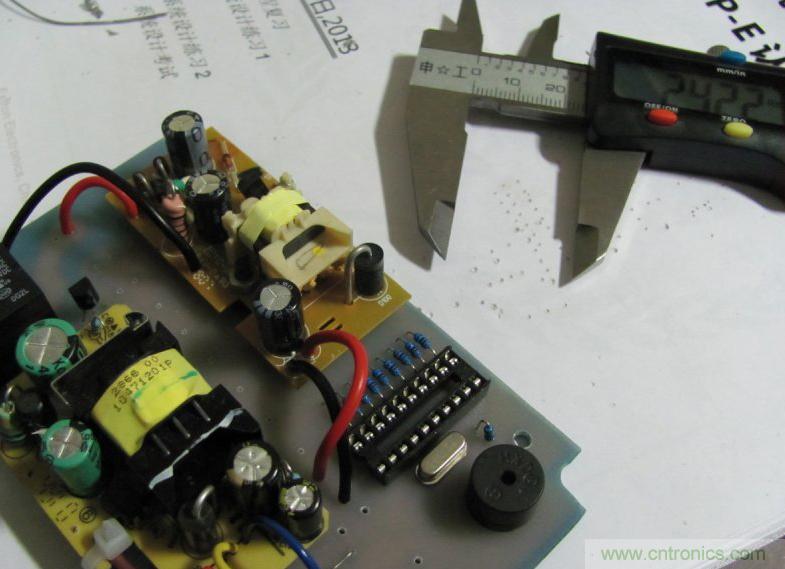 超強(qiáng)大神DIY！Timer Changer 手機(jī)充電設(shè)置DIY過(guò)程全揭秘！