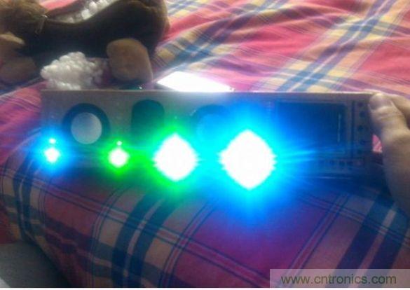 組裝，調試，安裝吸音棉