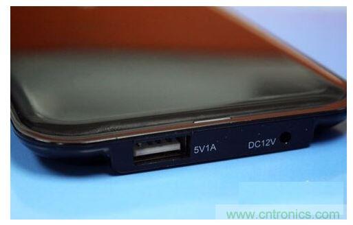 這個USB接口是拆開的下手點(diǎn)