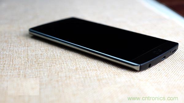 業界良心 LG V10 評測:剛毅、冷峻，不失人性化