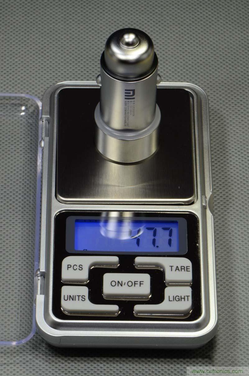 小米車載充電器拆解評測:49元能讓這枚“子彈”飛多遠?