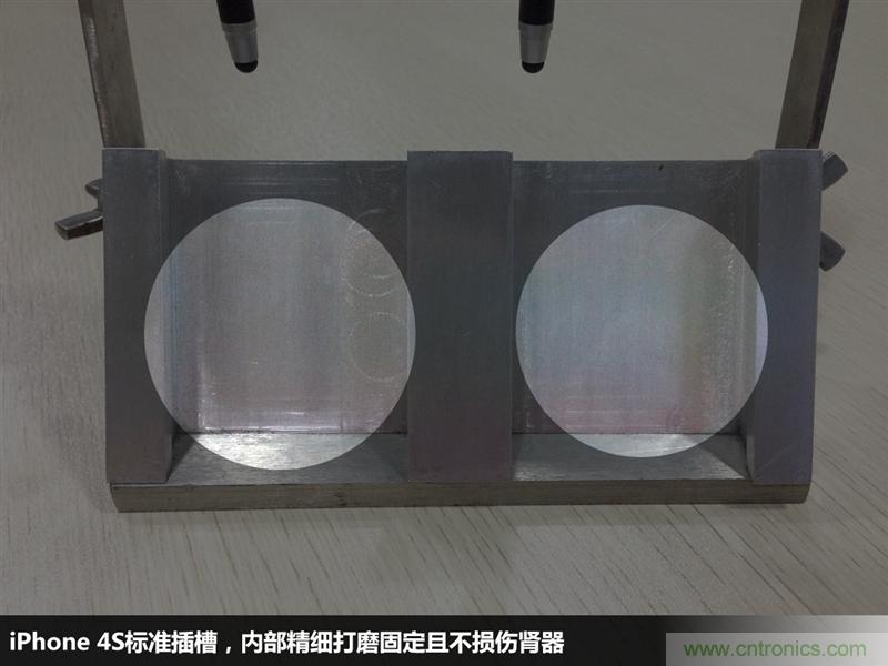 雙叉神器+5D Mark III瘋狂測試：最快手機瀏覽器花落誰家？