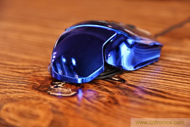 左手寫愛，右手寫他&mdash;&mdash;從此鍵盤鼠標不分家！