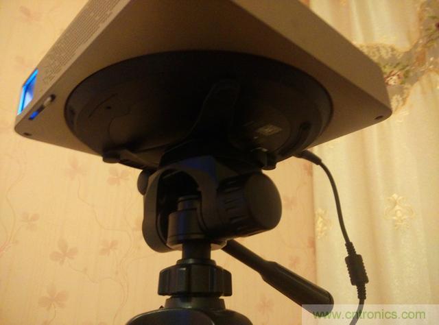 無屏電視時代已然來臨，客廳你做好準備了嗎？