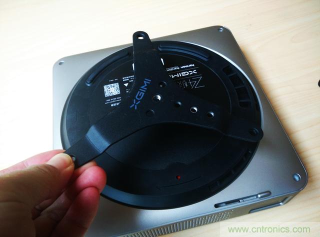 無屏電視時代已然來臨，客廳你做好準備了嗎？