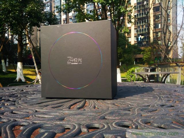 無屏電視時代已然來臨，客廳你做好準備了嗎？