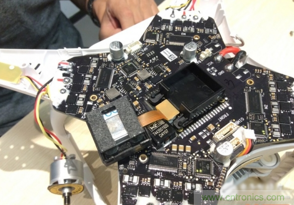 真飛機(jī)拆不著，那就來拆拆無人機(jī)&ldquo;鼻祖&rdquo;大疆吧！