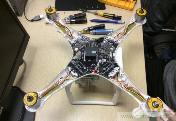 真飛機(jī)拆不著，那就來拆拆無人機(jī)&ldquo;鼻祖&rdquo;大疆吧！