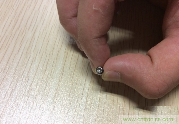 真飛機(jī)拆不著，那就來拆拆無人機(jī)&ldquo;鼻祖&rdquo;大疆吧！