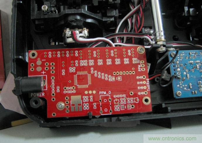 無人機 DIY 制作全過程，酷得不要不要的！