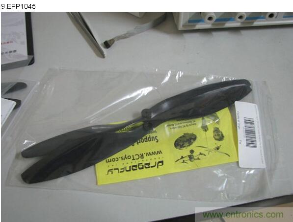 無人機 DIY 制作全過程，酷得不要不要的！