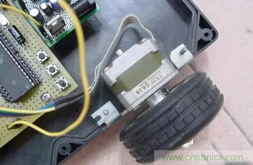 機(jī)器人小車DIY&mdash;&mdash;開啟機(jī)器人世界的第一步