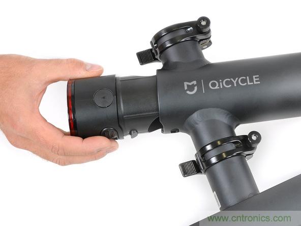 從電池到傳感器,完整拆解小米智能自行車