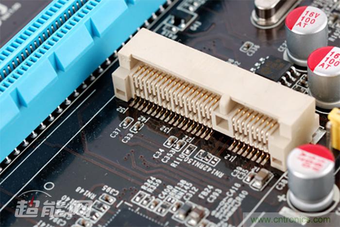 那些長短不一的PCI-E插槽都有什么不一樣?