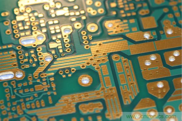 為什么加了屏蔽罩，測試效果反而不好？