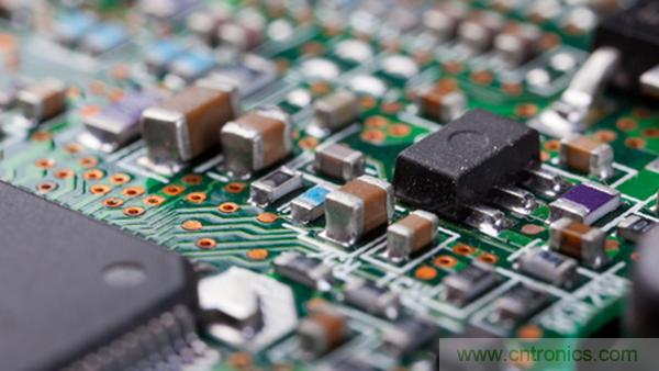 陶瓷電容老化,容值如何估算?關(guān)鍵是要理解“十倍時”的概念 陶瓷電容老化,容值如何估算?關(guān)鍵是要理解“十倍時”的概念