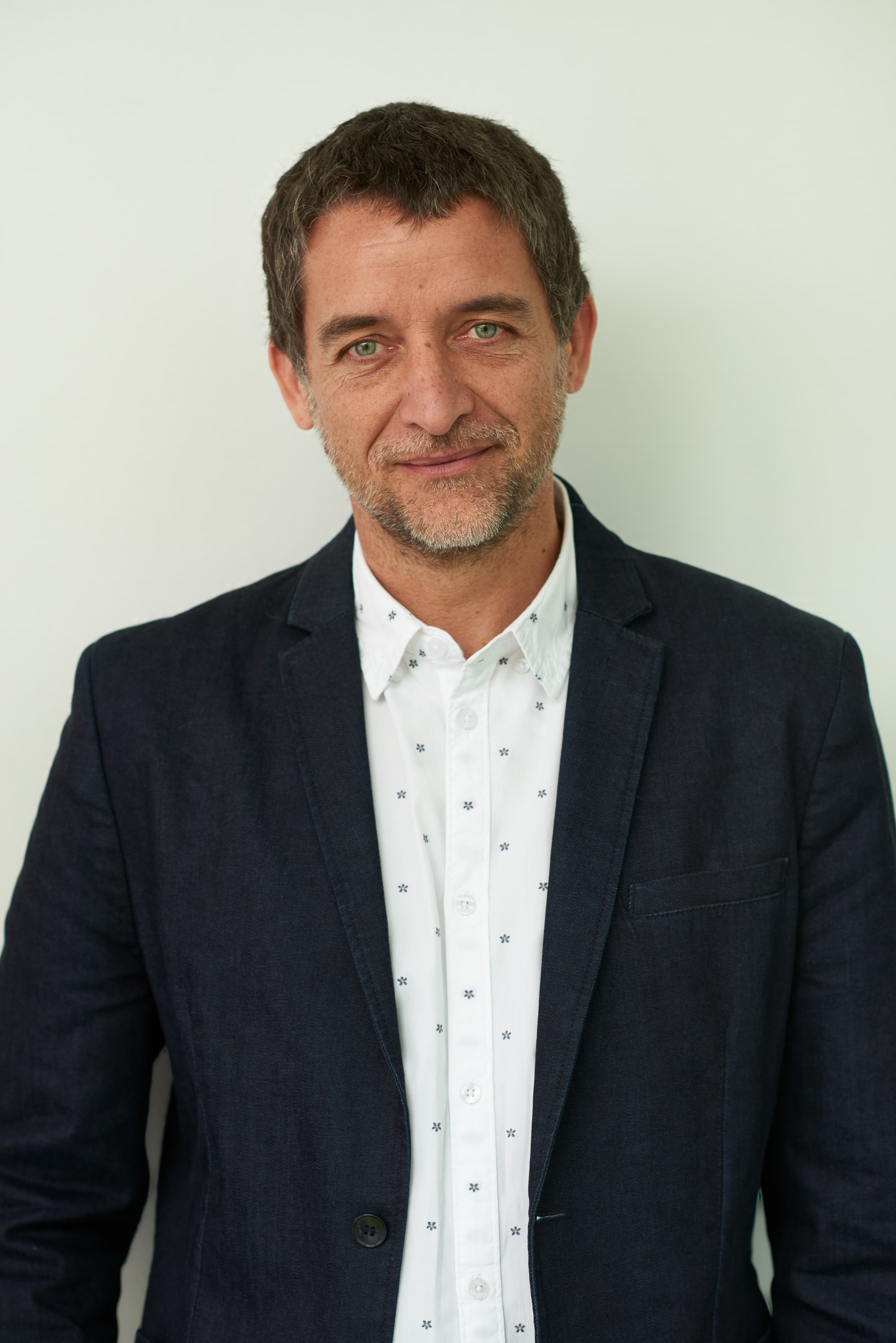 意法半導體為數據中心和AI集群帶來更高性能的云光互連技術 意法半導體為數據中心和AI集群帶來更高性能的云光互連技術