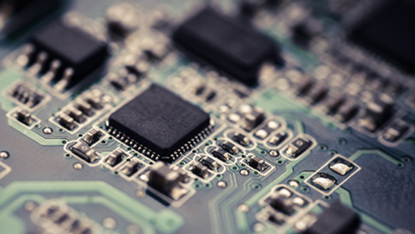 運算放大器輸出電壓反向問題：正確選型，輕松化解！